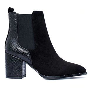 Black Boots with Block Heel- Paris